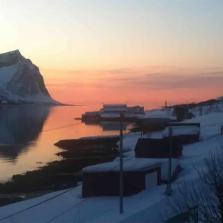 Rural Life On The Rough Coastline Of Senja Casa vacanze *