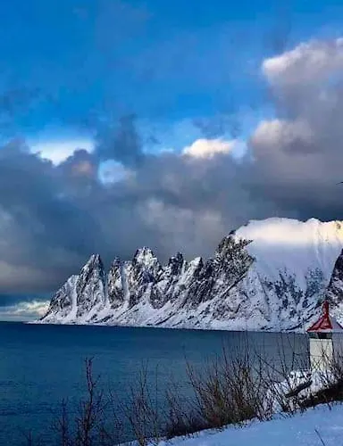 Rural Life On The Rough Coastline Of Senja Ferienhaus Skaland