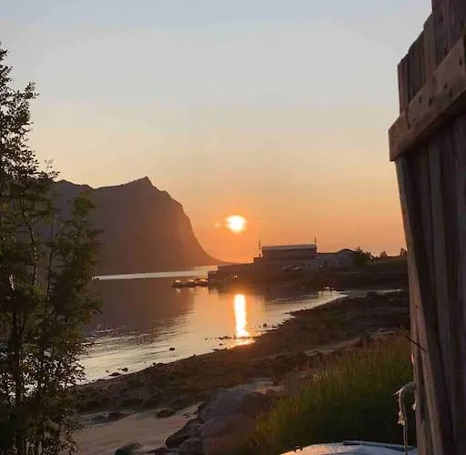 Ferienhaus Rural Life On The Rough Coastline Of Senja Skaland